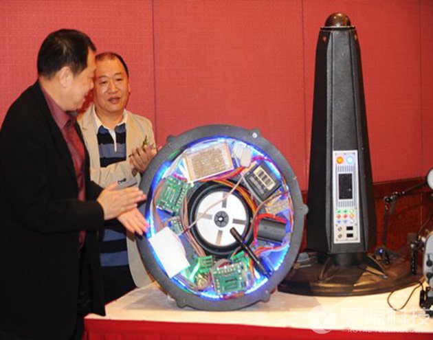 “深海諜戰(zhàn)”電子水母模型道具