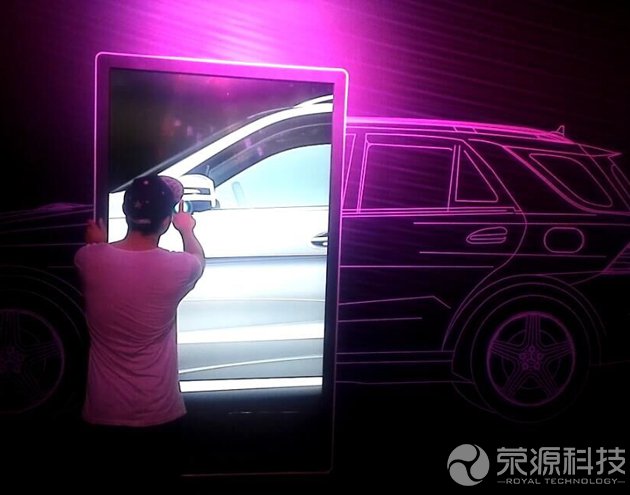 滑軌多媒體交互-2